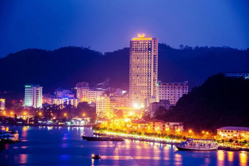 Khách sạn Mường Thanh Luxury Quảng Ninh