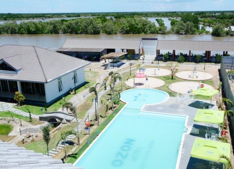 Khách Sạn Ozon Hotel