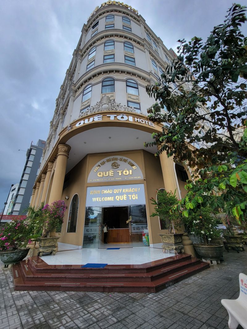 Khách sạn Quê Tôi