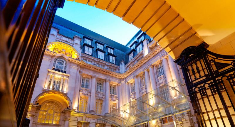 Khách sạn Rosewood London