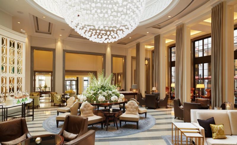 Khách sạn The Corinthia