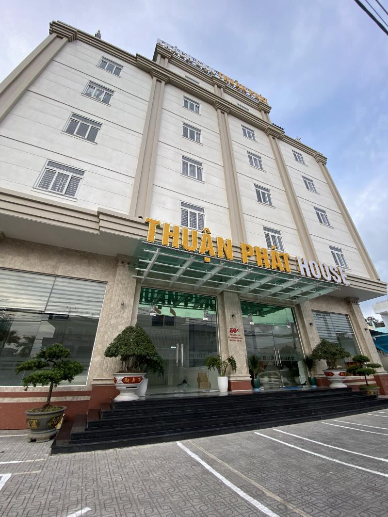 Khách Sạn Thuận Phát House