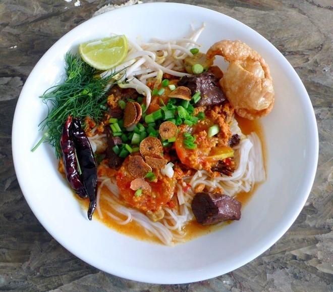 Khanom Jeen Nam Ngiao