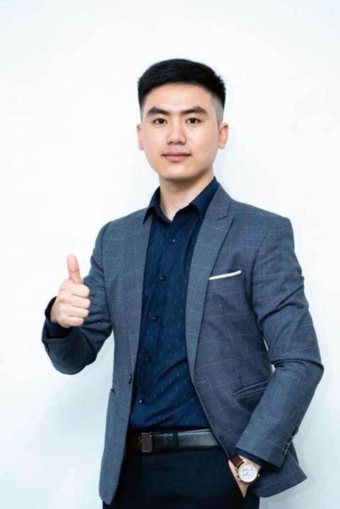 Khóa học “Bí quyết xây dựng bộ máy bán hàng ngàn đơn trên sàn Shopee từ A đến Z” của giảng viên  Nguyễn Trung Kiên