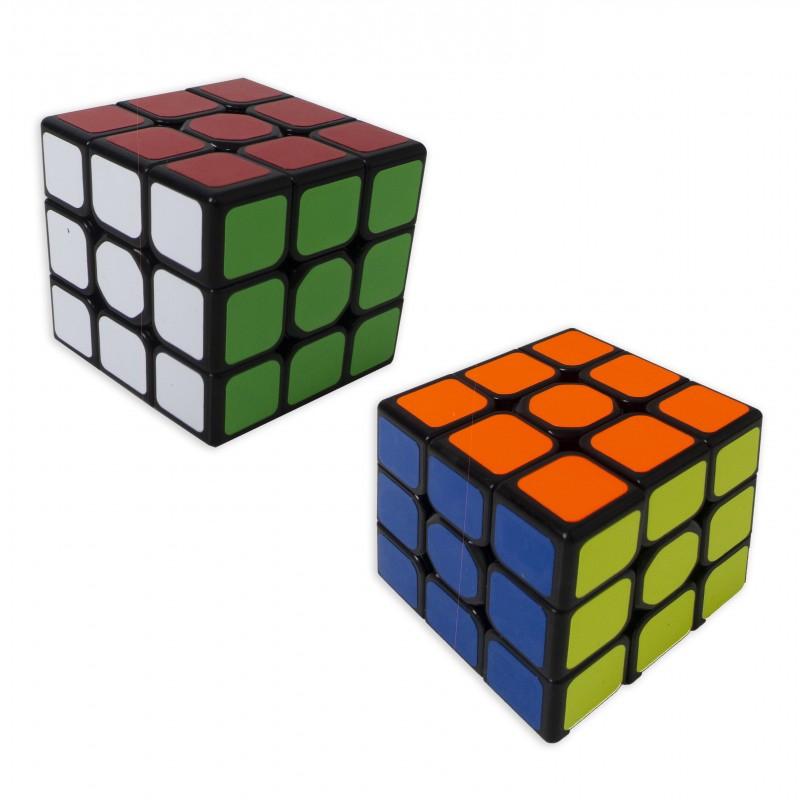 Khối rubik là đồ chơi rèn luyện trí nhớ, sự thông minh, sáng tạo, khéo léo và tính kiên nhẫn