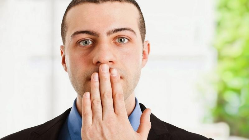 Để hơi thở thơm tho thì bạn đừng nên ăn thức ăn có mùi nhé