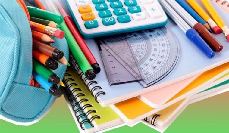 Cần chuẩn bị đầy đủ đồ dùng trước khi đi thi