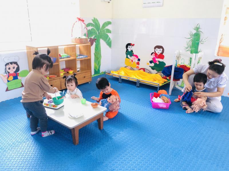 Tổ chức nhiều hoạt động vui chơi cho trẻ
