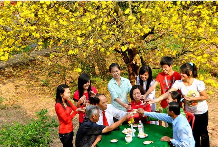 Không đi chúc Tết sáng mùng 1