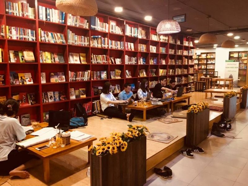 Biblio Cafe Sách