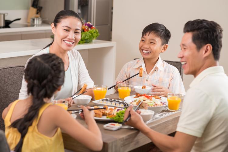 Không nên ăn quá nhiều bữa trong ngày