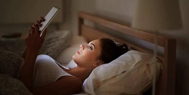 Không nên để các vật dụng công nghệ trong phòng ngủ