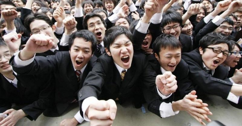 Bạn không nên đòi hỏi cũng như so đo vấn đề tiền lương