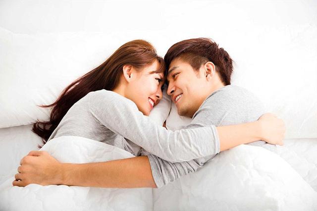 Không nên quan hệ vợ chồng trong kỳ kinh nguyệt