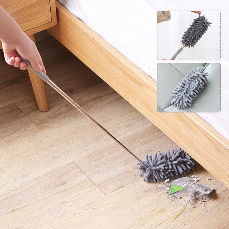 Không phủi bụi vật dụng trước khi lau chùi sẽ khiến nó biến thành một đống chật lỏng đầy bụi bẩn và khó lau chùi hơn