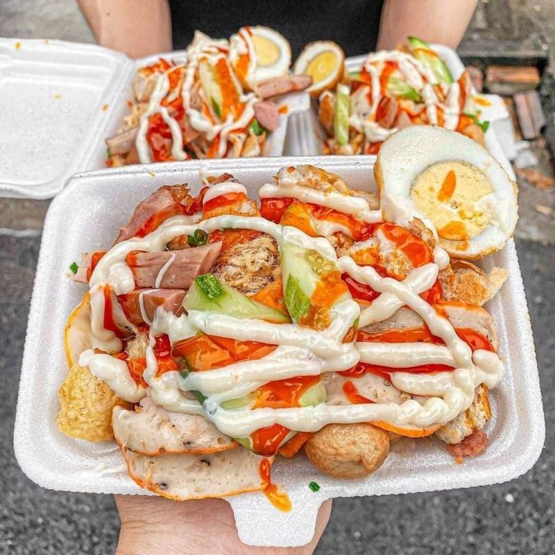 Khu Ẩm Thực Chợ 200 - Xóm Chiếu