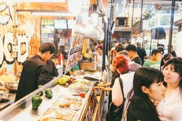 Các khu ẩm thực tại Sài Gòn