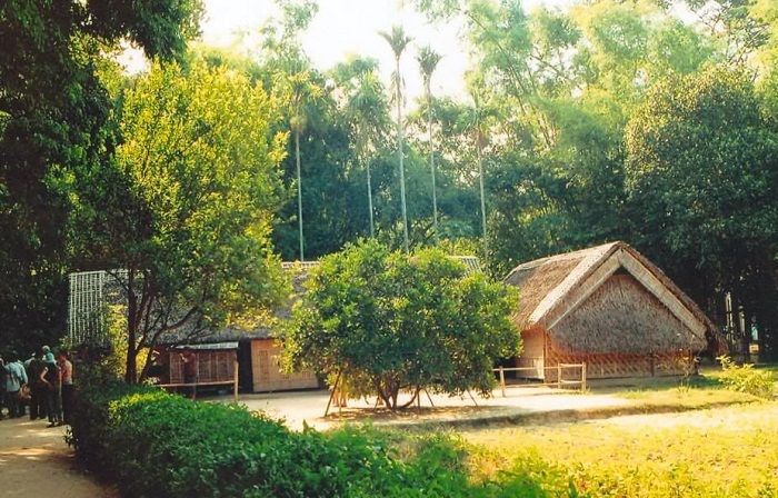 Khu di tích lịch sử Kim Liên