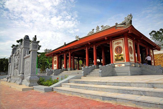 Khu di tích lịch sử Truông Bồn