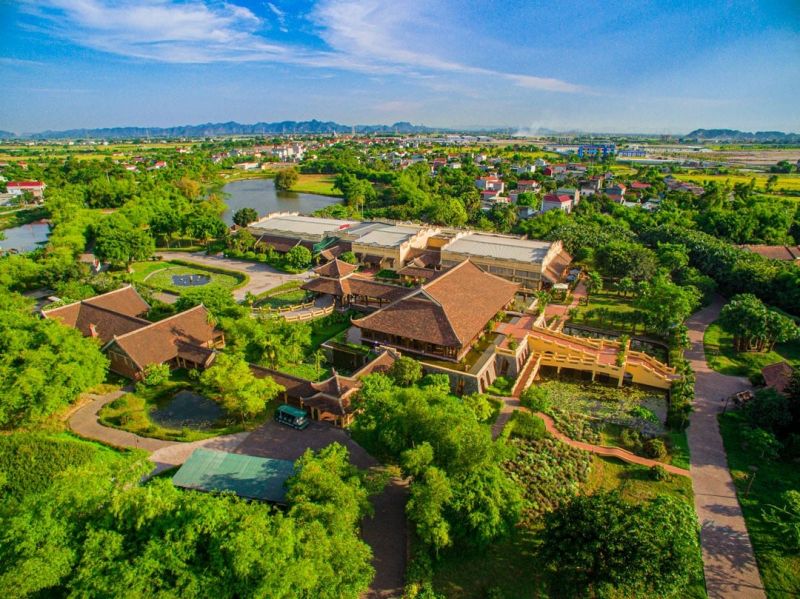Khu du lịch cao cấp Emeralda Ninh Bình