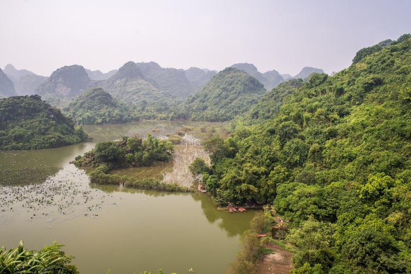 Khu du lịch sinh thái Hồ Quan Sơn