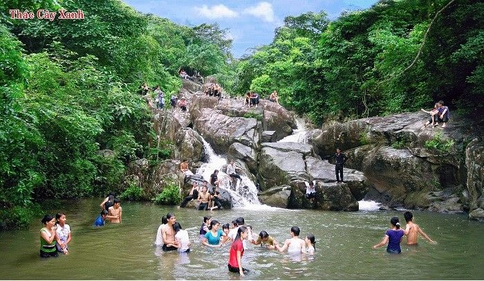 Khu du lịch sinh thái Suối Mỡ