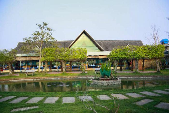Khu du lịch Ven sông Bình Mỹ