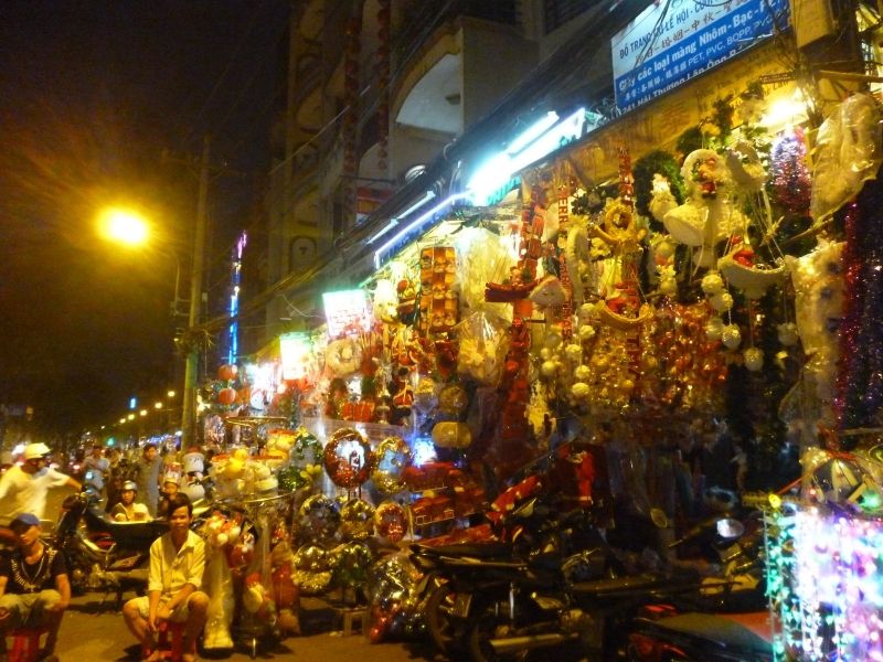 Khu phố người Hoa - Hải Thượng Lãn Ông