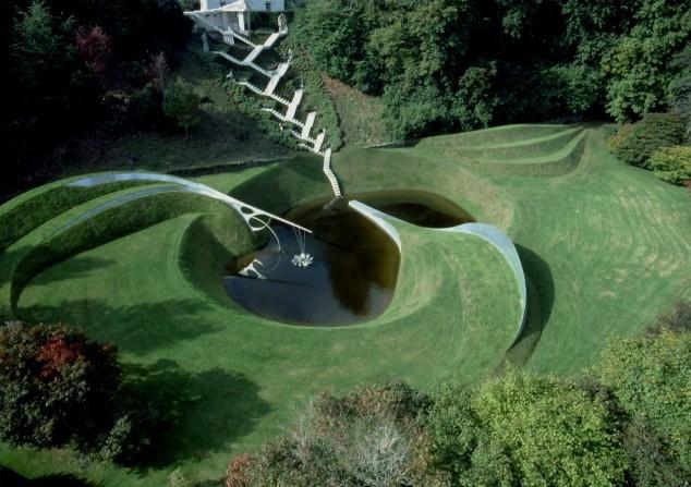 Khu vườn vũ trụ Cosmic Speculation tại Scotland