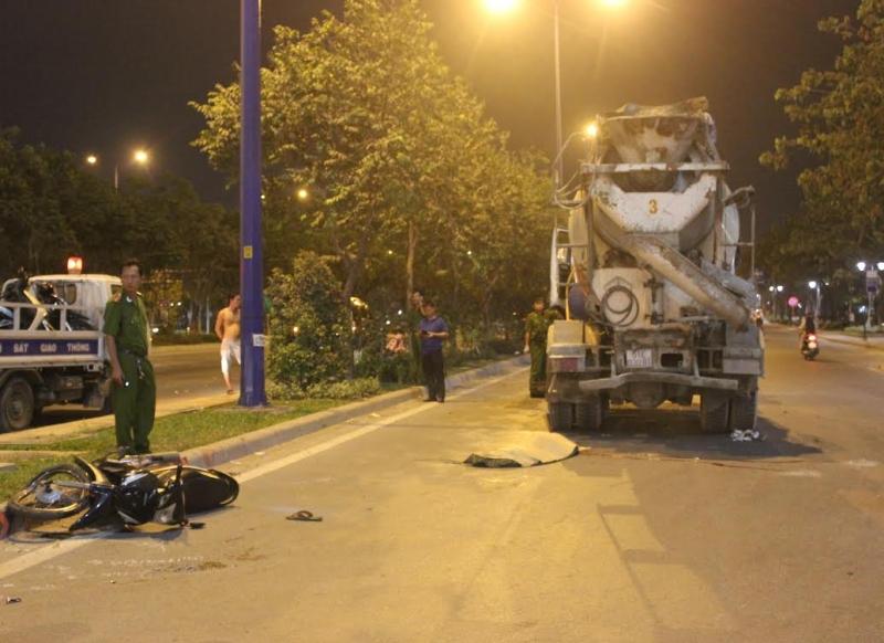 Khúc cua Đồng Văn Cống – đại lộ Mai Chí Thọ