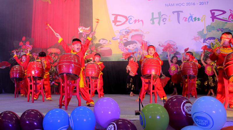 Kịch bản chương trình Tết Trung thu hài hước