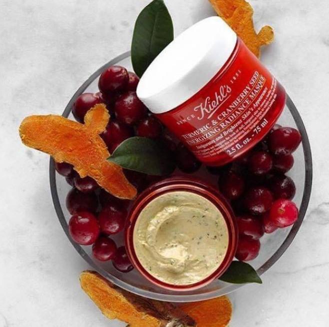 Kiehl's Turmeric & Cranberry Seed Energizing Radiance Masque