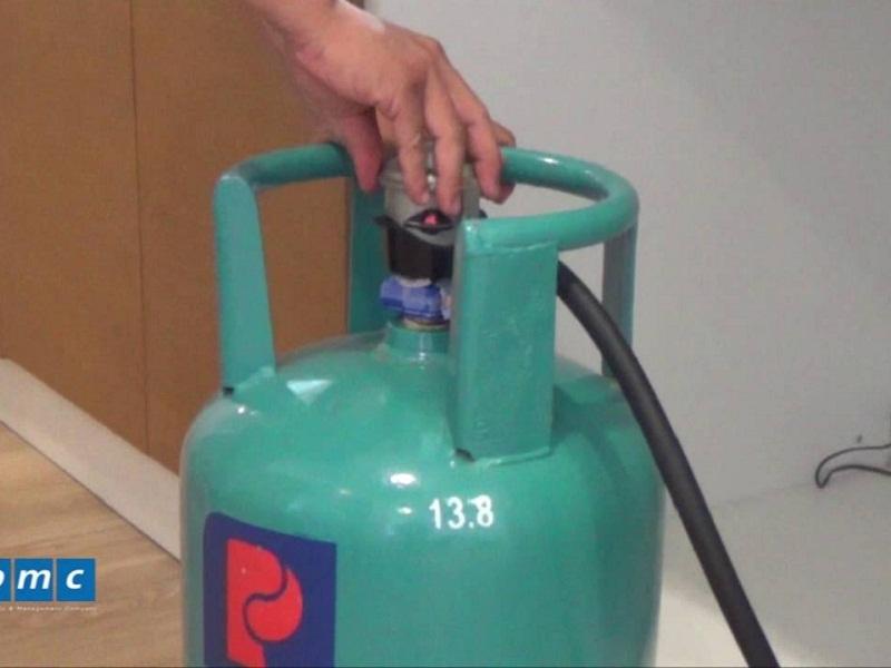 Kiểm tra van bình gas