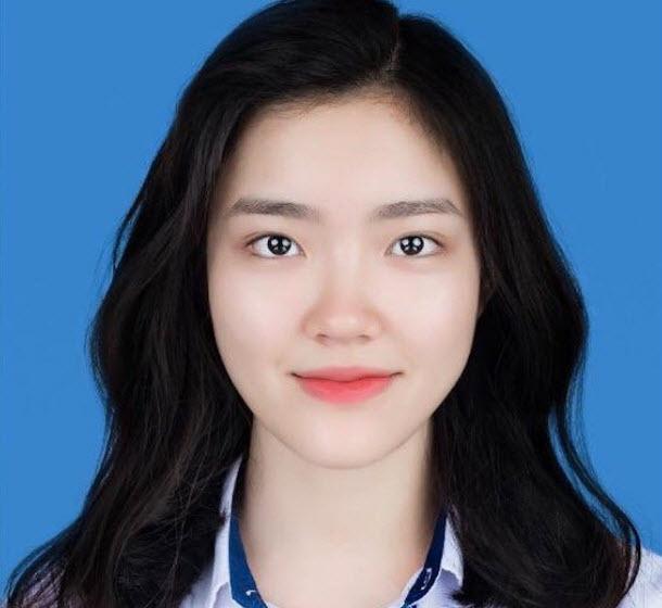 Tóc buông tự nhiên được chị em ưa chuộng khi chụp ảnh thẻ