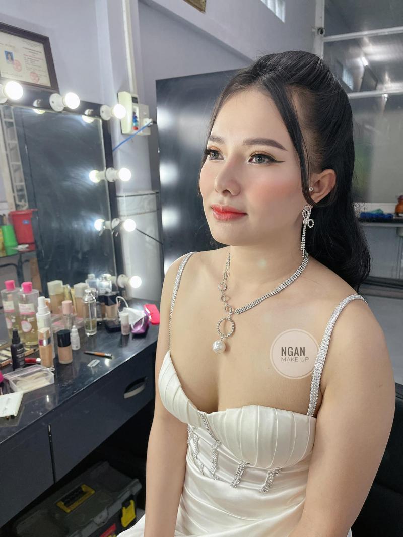 Kim Ngân Make Up