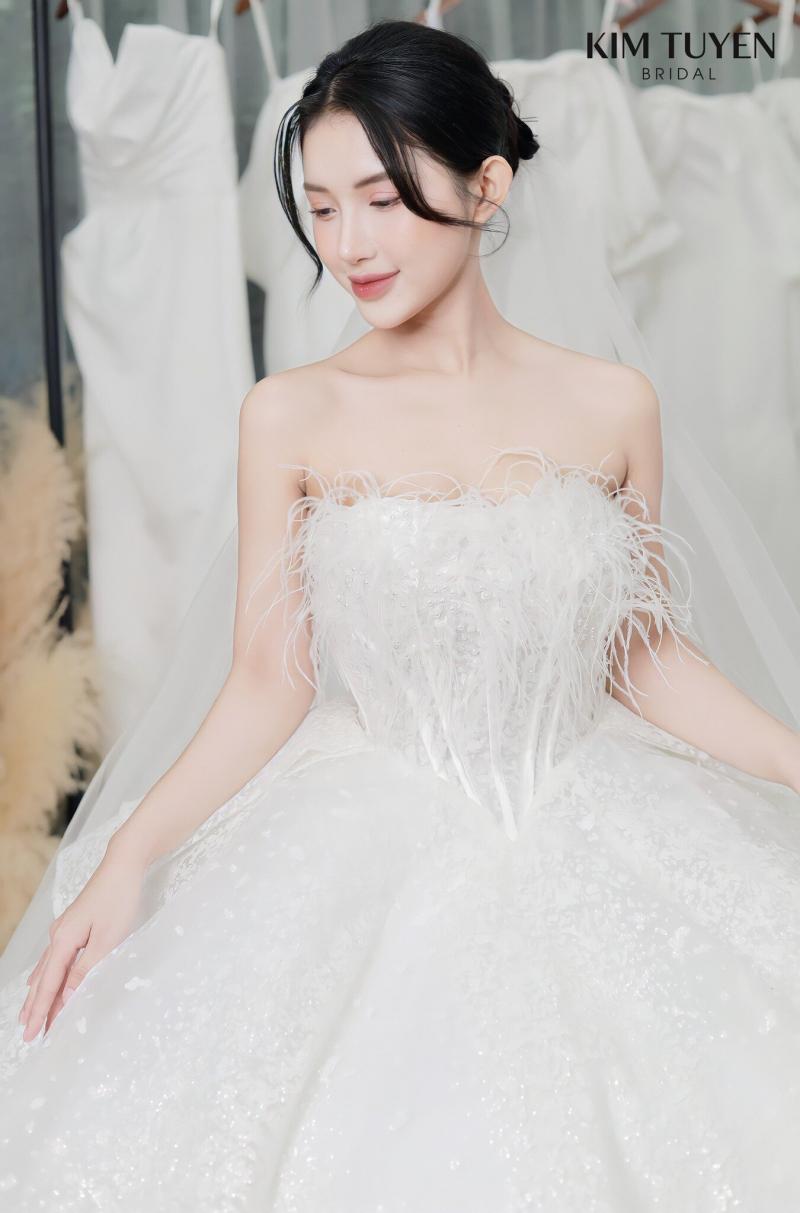 Áo cưới Kim Tuyến
