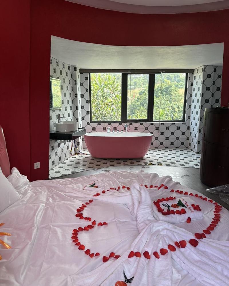 King Bavi Resort