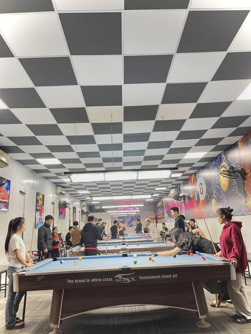 KING Billiards CLUB
