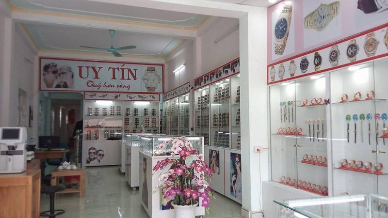 Cửa hàng kính mắt Mai Anh