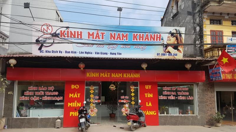 Kính mắt Nam Khánh chuyên cung cấp các loại kính thời trang, kính râm, kính cận, kính viễn… được nhiều khách hàng tin tưởng lựa chọn.
