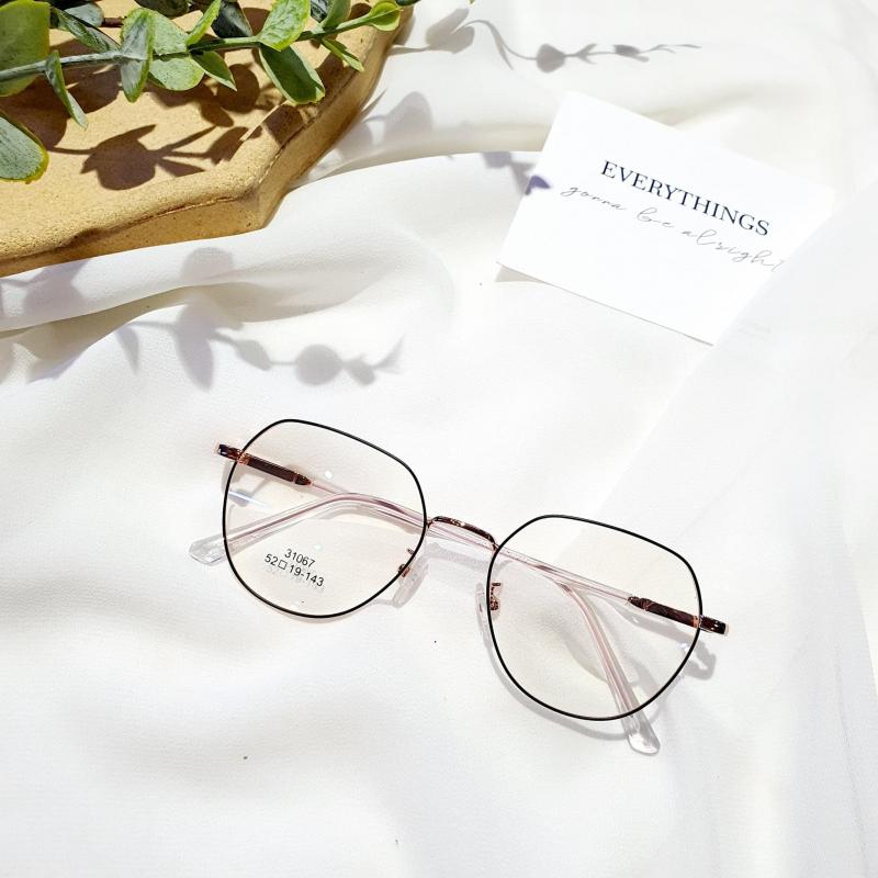 Kính Mắt Sao Việt