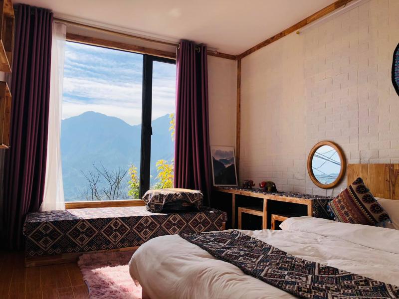 Lá Đỏ Homestay