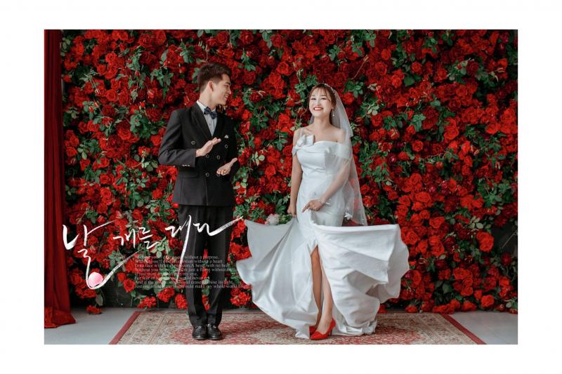 LADY WEDDING