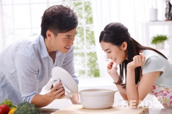 Làm những gì cô ấy muốn