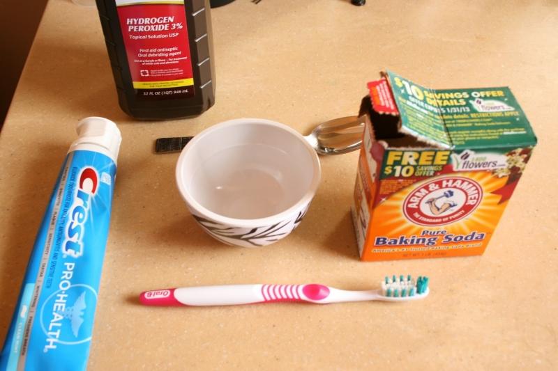 Bột Baking Soda làm trắng răng