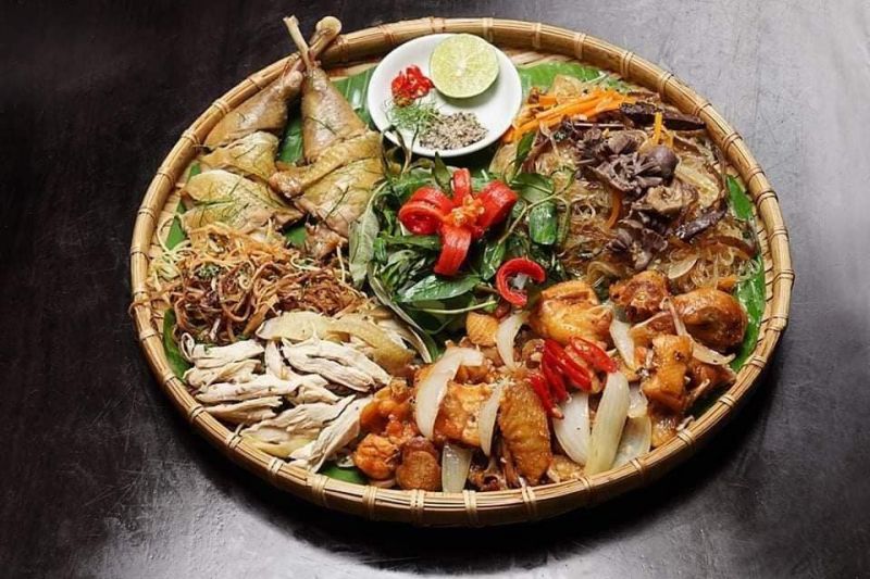 Làng Ẩm Thực Hươu Sao
