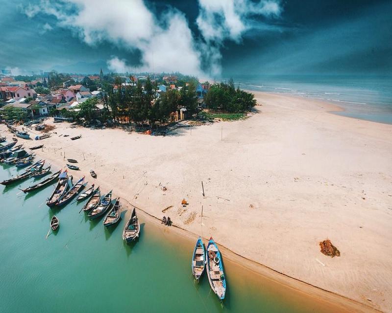 Làng chài Lăng Cô, Huế