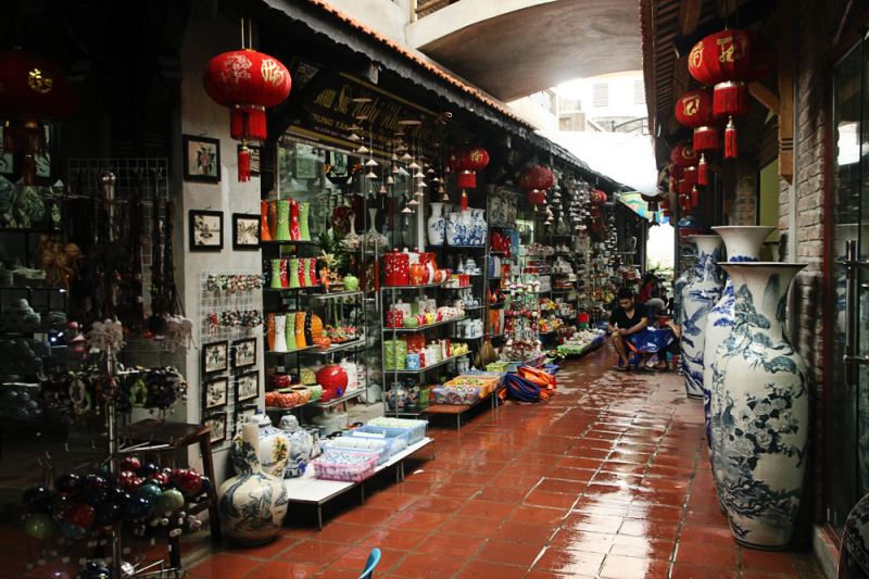 Làng gốm Bát Tràng