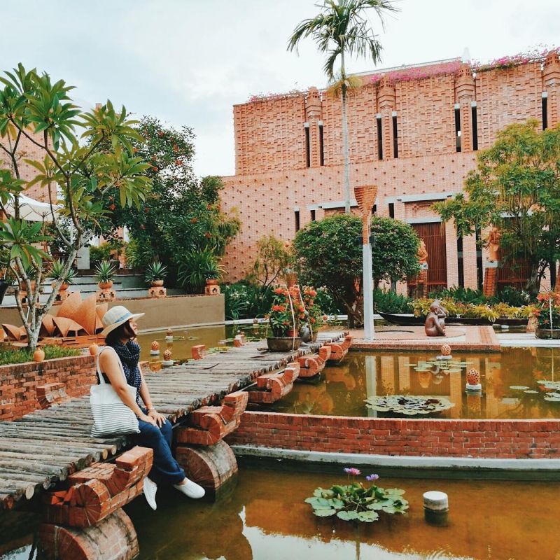 Góc check-in đẹp Làng gốm Thanh Hà