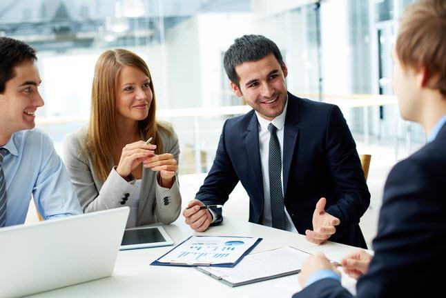 Kỹ năng lắng nghe rất quan trọng trong việc bán hàng